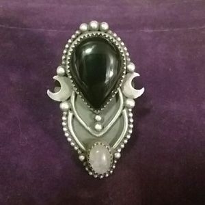 Onyx and moonstone ring